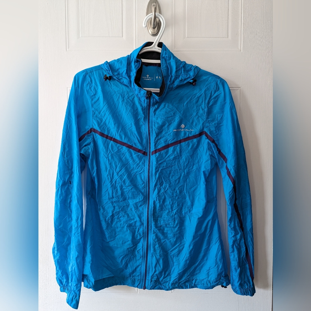 Ronhill windbreaker (can pack small)